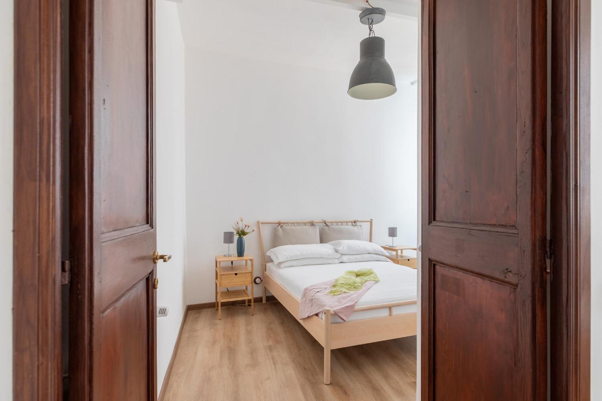 Iflat Bright Brand New 3-bedroom In Monti * Rome