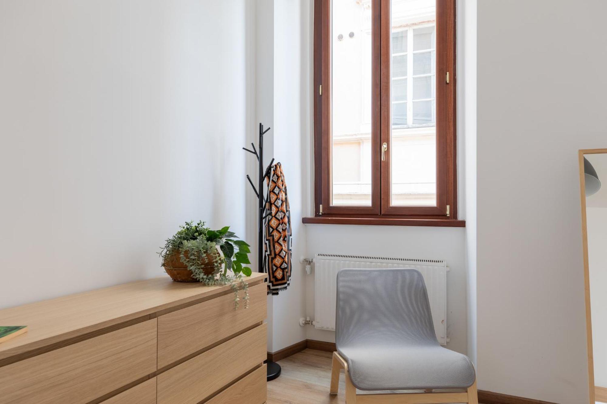 Iflat Bright Brand New 3-bedroom In Monti Apartment *